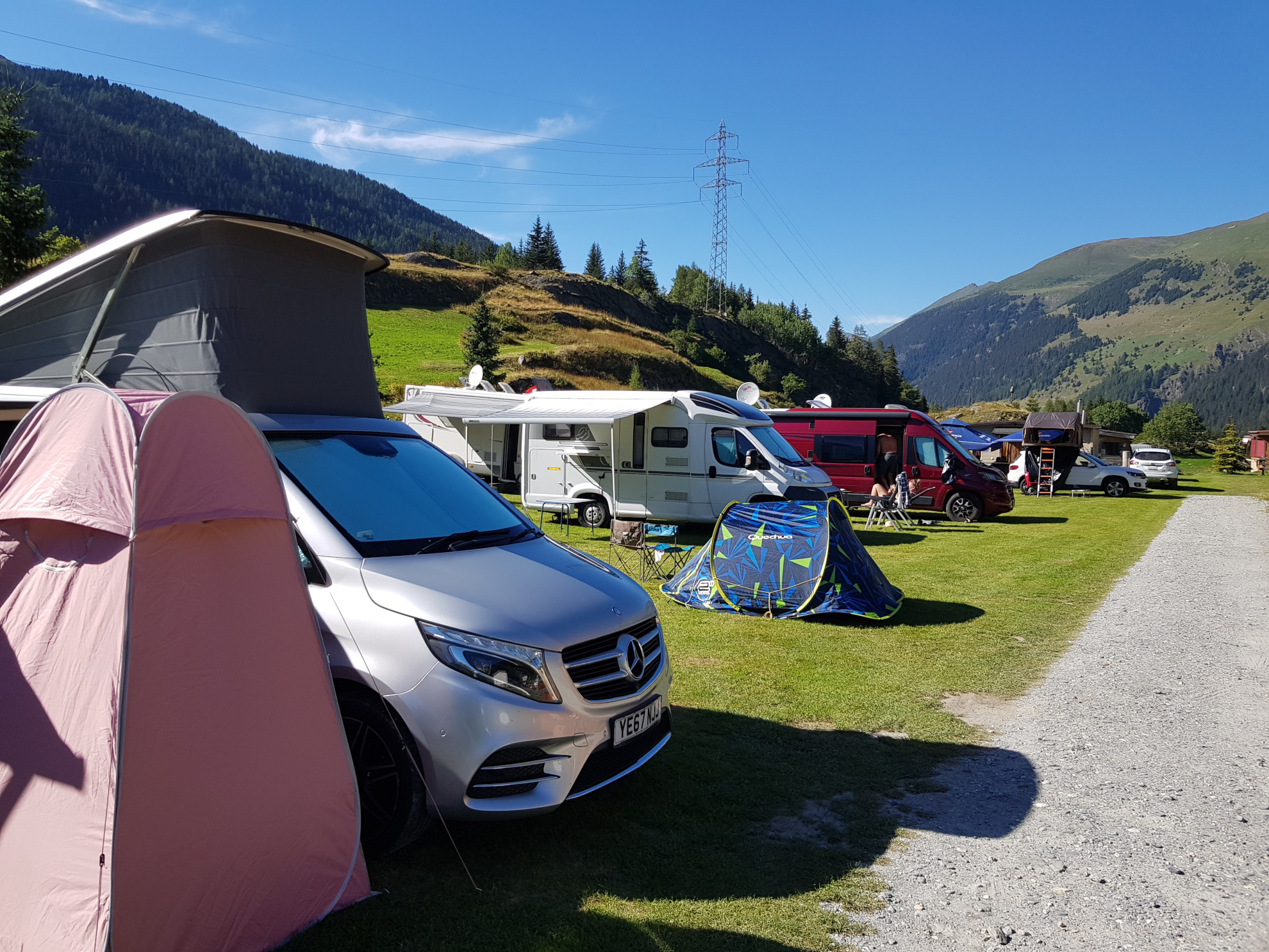 Emplacements pour camping-cars et tentes